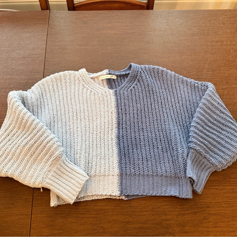 Altar'd State Two-Tone Knit Sweater - Light Blue and White